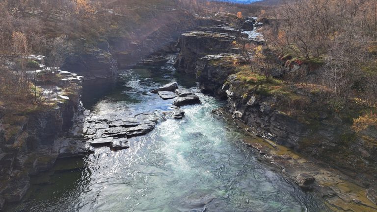 Mehr über den Artikel erfahren Wandern und noch mal Polarlichter #8