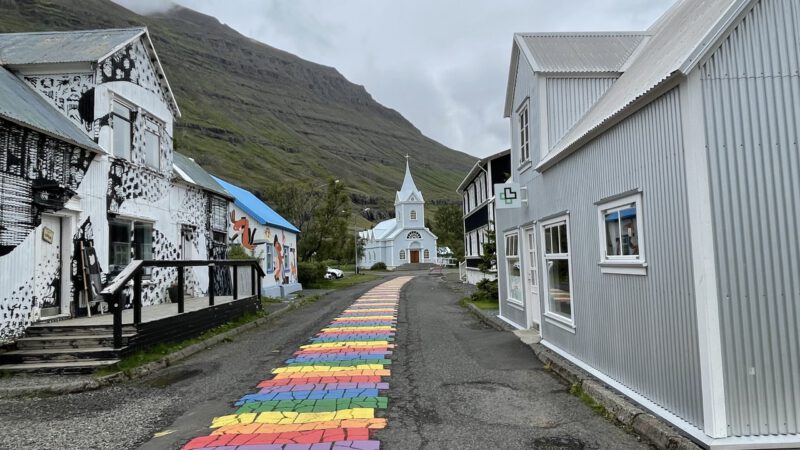 Seydisfördur Bláa Kirkja